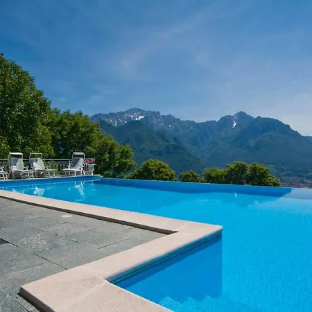 Sleeps 6 Pool Wifi Βίλα